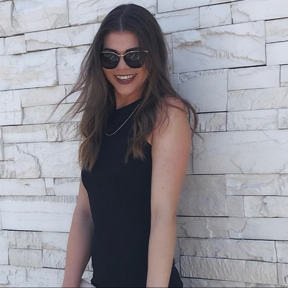 Prada sunglasses - Picture 2 of 5